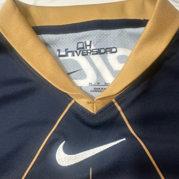 Pumas UNAM Liga MX Women’s Authentic Nike Jersey (X-Small) Retails for $95 - Picture 3 of 14